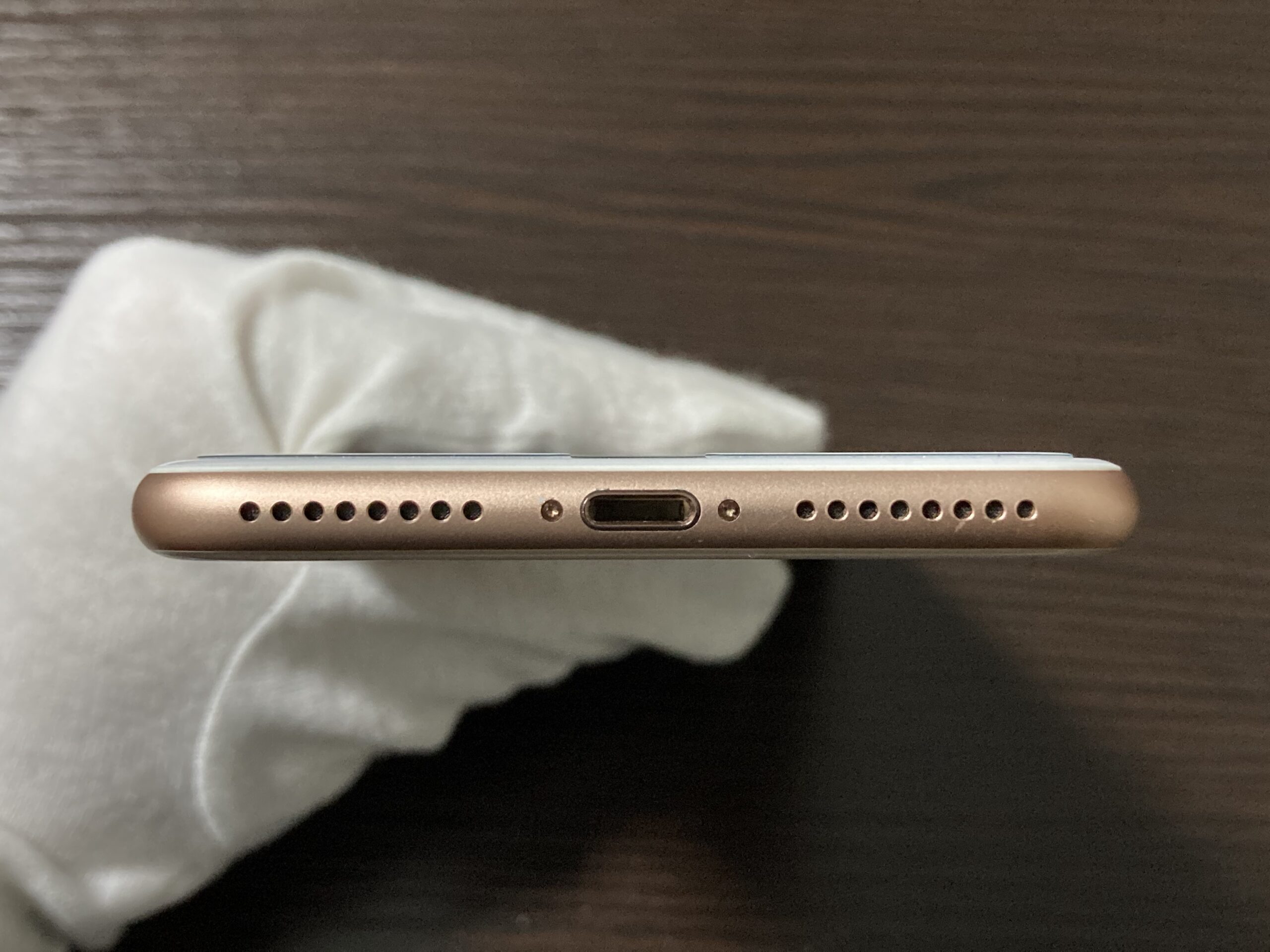 iPhone8Plus 64GB SIMフリー ゴールド | iTerminalオフィシャル